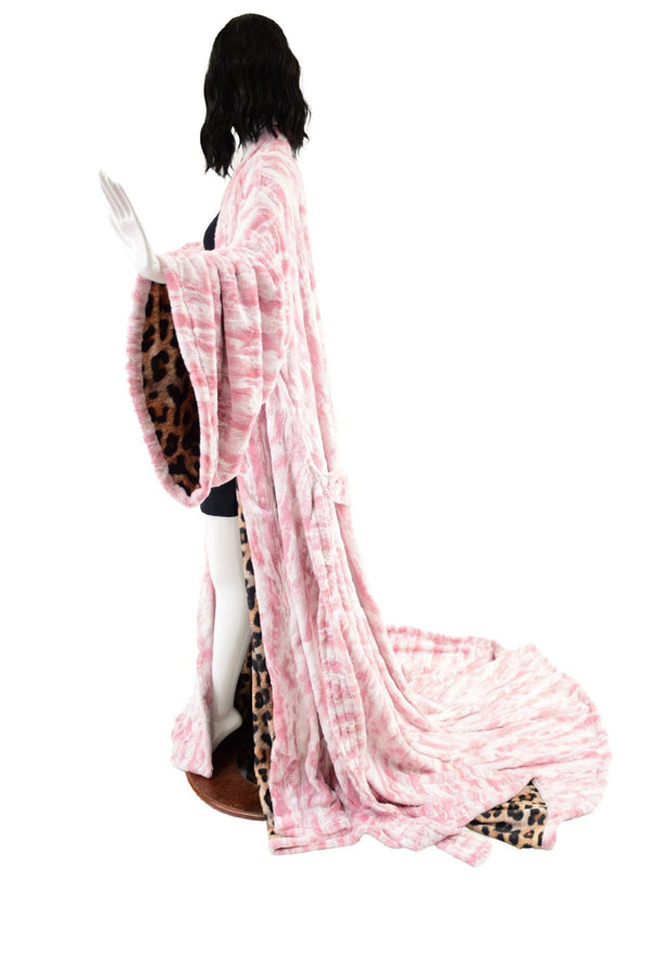 Reversible Minky Faux Fur Puddle Train Robe with Belt - 2