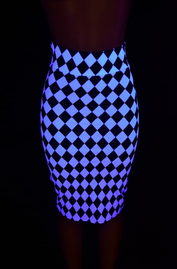 27" Diamond Print Pencil Skirt - 6