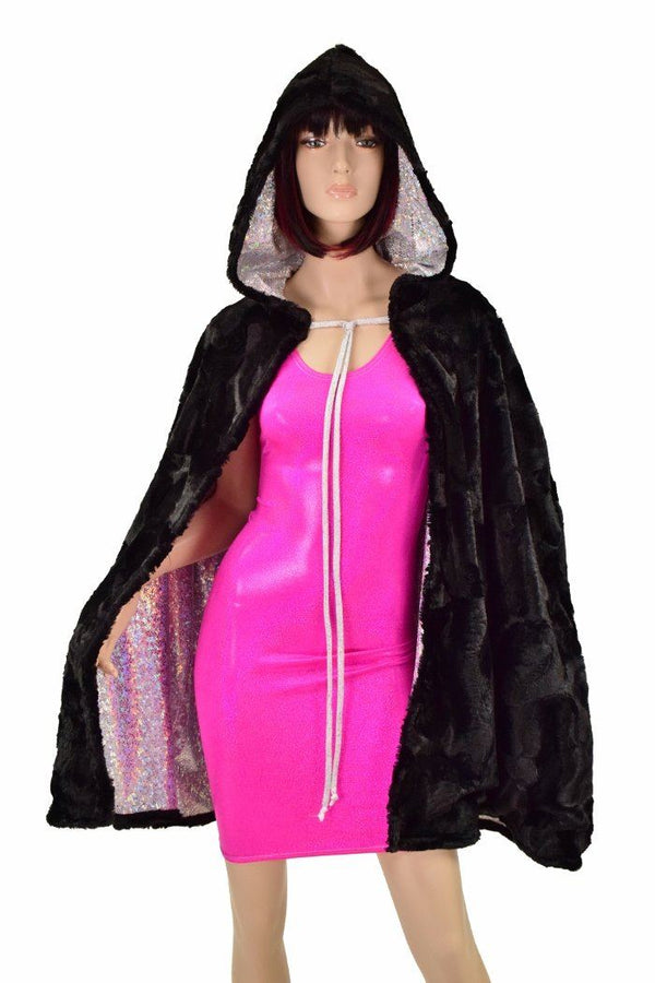 35" Short Hooded Minky Cape - 1