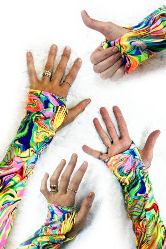 Add Thumb Holes - Coquetry Clothing