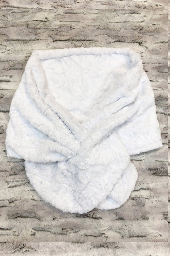 Minky Faux Fur Keyhole Stole Shawl - Coquetry Clothing