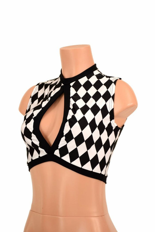 Sleeveless Keyhole Top in Diamond Print - 4